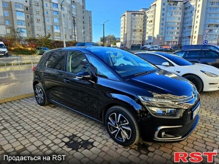 Ситроен С4 2020 в Львове на Automoto.ua Черный Ситроен С4, объемом двигателя 1.5 л и пробегом 56 тыс. км за 17600 $, фото 1 на Automoto.ua