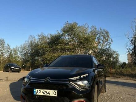 Чорний Сітроен С4, об'ємом двигуна 1.2 л та пробігом 42 тис. км за 23200 $, фото 1 на Automoto.ua