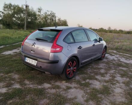 Фіолетовий Сітроен С4, об'ємом двигуна 1.6 л та пробігом 150 тис. км за 4100 $, фото 4 на Automoto.ua
