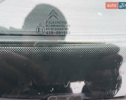 Фиолетовый Ситроен С4, объемом двигателя 1.6 л и пробегом 296 тыс. км за 4400 $, фото 19 на Automoto.ua