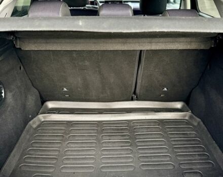 Ситроен С4 2016 в Киеве на Automoto.ua Фиолетовый Ситроен С4, объемом двигателя 1.6 л и пробегом 140 тыс. км за 10300 $, фото 11 на Automoto.ua