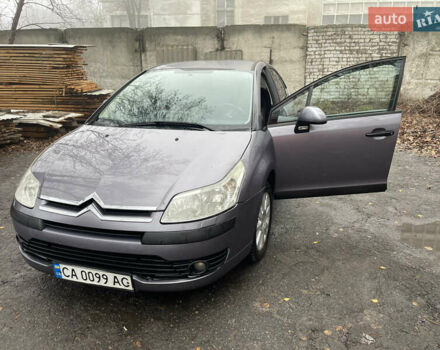 Фиолетовый Ситроен С4, объемом двигателя 1.6 л и пробегом 296 тыс. км за 4400 $, фото 1 на Automoto.ua