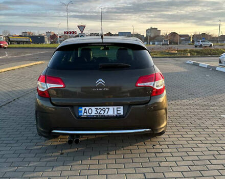 Коричневий Сітроен С4, об'ємом двигуна 1.6 л та пробігом 220 тис. км за 7400 $, фото 4 на Automoto.ua