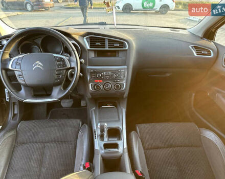Коричневий Сітроен С4, об'ємом двигуна 1.6 л та пробігом 220 тис. км за 7400 $, фото 9 на Automoto.ua