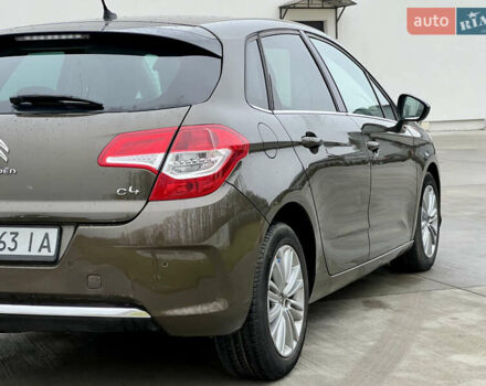 Коричневый Ситроен С4, объемом двигателя 1.56 л и пробегом 255 тыс. км за 7500 $, фото 25 на Automoto.ua