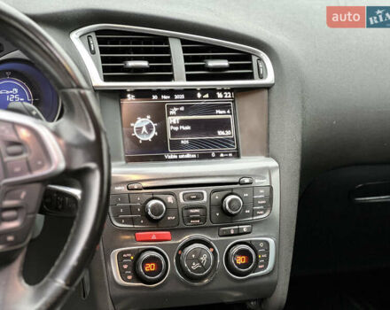 Коричневый Ситроен С4, объемом двигателя 1.56 л и пробегом 255 тыс. км за 7500 $, фото 42 на Automoto.ua