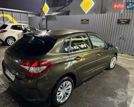 Коричневый Ситроен С4, объемом двигателя 1.56 л и пробегом 180 тыс. км за 7200 $, фото 3 на Automoto.ua