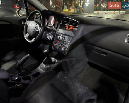 Коричневий Сітроен С4, об'ємом двигуна 1.56 л та пробігом 212 тис. км за 5900 $, фото 7 на Automoto.ua