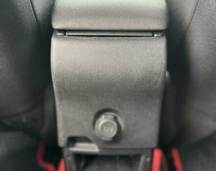 Коричневий Сітроен С4, об'ємом двигуна 1.56 л та пробігом 154 тис. км за 7500 $, фото 24 на Automoto.ua
