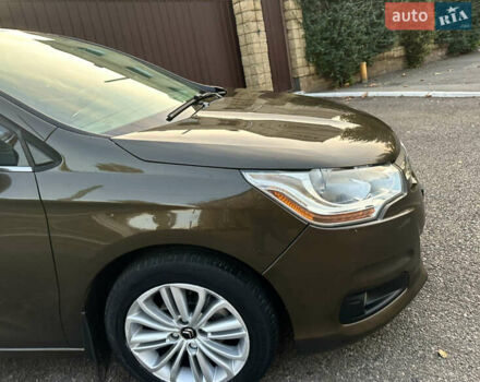 Коричневий Сітроен С4, об'ємом двигуна 1.6 л та пробігом 287 тис. км за 7300 $, фото 12 на Automoto.ua