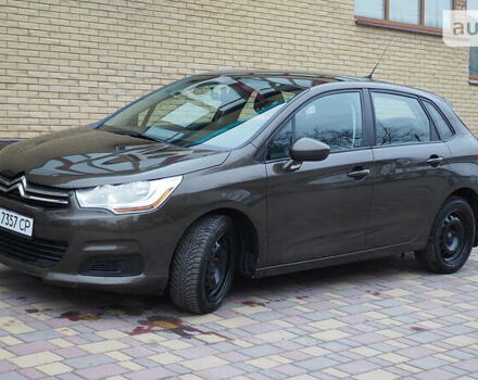 Коричневый Ситроен С4, объемом двигателя 1.6 л и пробегом 167 тыс. км за 6950 $, фото 4 на Automoto.ua