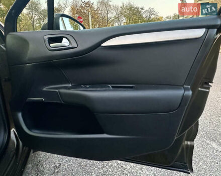 Коричневий Сітроен С4, об'ємом двигуна 1.6 л та пробігом 287 тис. км за 7300 $, фото 26 на Automoto.ua