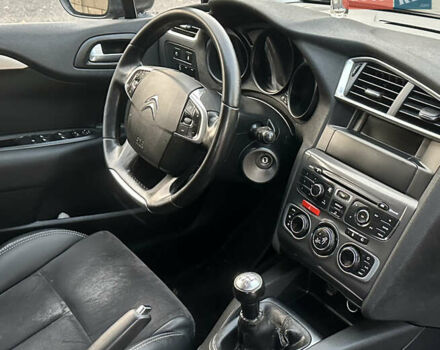 Коричневий Сітроен С4, об'ємом двигуна 1.6 л та пробігом 287 тис. км за 6500 $, фото 18 на Automoto.ua