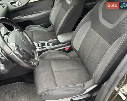 Коричневый Ситроен С4, объемом двигателя 1.6 л и пробегом 253 тыс. км за 9500 $, фото 12 на Automoto.ua