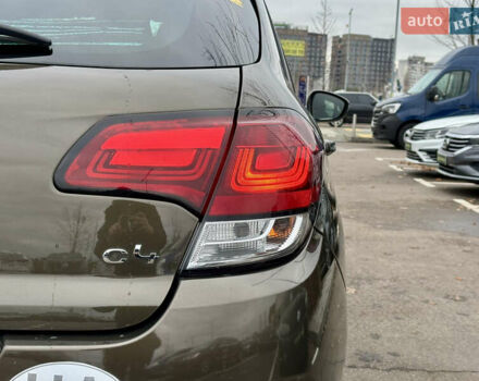 Коричневый Ситроен С4, объемом двигателя 1.6 л и пробегом 253 тыс. км за 9500 $, фото 8 на Automoto.ua