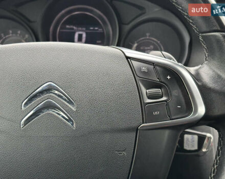 Коричневый Ситроен С4, объемом двигателя 1.6 л и пробегом 253 тыс. км за 9500 $, фото 20 на Automoto.ua