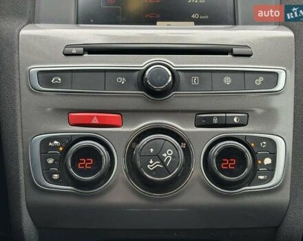 Коричневый Ситроен С4, объемом двигателя 1.56 л и пробегом 253 тыс. км за 7900 $, фото 12 на Automoto.ua