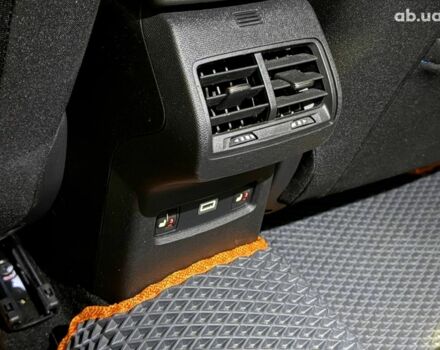 Коричневый Ситроен С4, объемом двигателя 1.5 л и пробегом 37 тыс. км за 23940 $, фото 19 на Automoto.ua