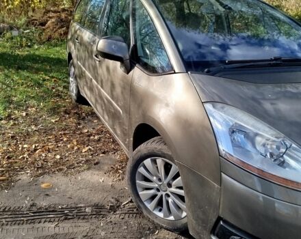 Коричневый Ситроен С4, объемом двигателя 1.6 л и пробегом 236 тыс. км за 6500 $, фото 2 на Automoto.ua