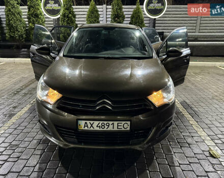 Коричневий Сітроен С4, об'ємом двигуна 1.56 л та пробігом 212 тис. км за 5900 $, фото 1 на Automoto.ua