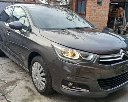 Коричневый Ситроен С4, объемом двигателя 1.2 л и пробегом 132 тыс. км за 9999 $, фото 1 на Automoto.ua