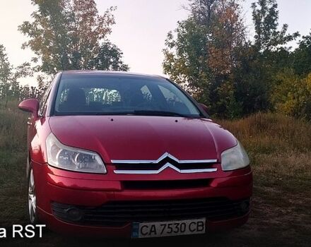 Красный Ситроен С4, объемом двигателя 1.6 л и пробегом 359 тыс. км за 3500 $, фото 1 на Automoto.ua