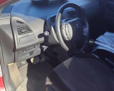 Ситроен С4 2005 в Ромнах на Automoto.ua Красный Ситроен С4, объемом двигателя 1.6 л и пробегом 187 тыс. км за 4850 $, фото 2 на Automoto.ua