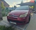 Красный Ситроен С4, объемом двигателя 2 л и пробегом 250 тыс. км за 3400 $, фото 1 на Automoto.ua