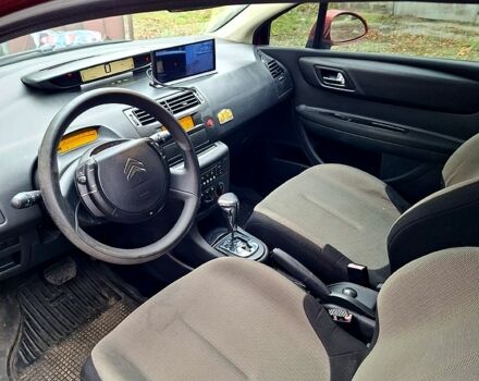 Червоний Сітроен С4, об'ємом двигуна 1.6 л та пробігом 189 тис. км за 4300 $, фото 9 на Automoto.ua