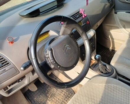 Червоний Сітроен С4, об'ємом двигуна 1.6 л та пробігом 160 тис. км за 3600 $, фото 7 на Automoto.ua