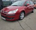 Красный Ситроен С4, объемом двигателя 1.6 л и пробегом 180 тыс. км за 4999 $, фото 1 на Automoto.ua