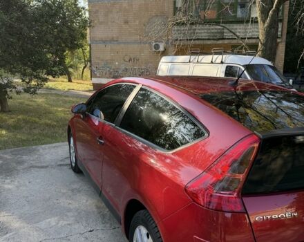 Красный Ситроен С4, объемом двигателя 1.6 л и пробегом 50 тыс. км за 5000 $, фото 2 на Automoto.ua