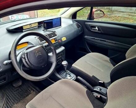 Красный Ситроен С4, объемом двигателя 1.6 л и пробегом 189 тыс. км за 4300 $, фото 8 на Automoto.ua