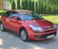 Красный Ситроен С4, объемом двигателя 1.6 л и пробегом 260 тыс. км за 4483 $, фото 1 на Automoto.ua