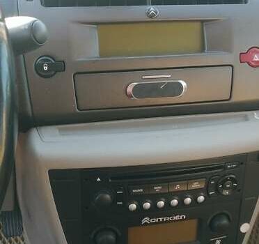 Червоний Сітроен С4, об'ємом двигуна 1.6 л та пробігом 121 тис. км за 4100 $, фото 2 на Automoto.ua