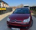 Красный Ситроен С4, объемом двигателя 1.59 л и пробегом 300 тыс. км за 4100 $, фото 1 на Automoto.ua