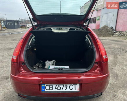 Красный Ситроен С4, объемом двигателя 1.59 л и пробегом 244 тыс. км за 5500 $, фото 31 на Automoto.ua