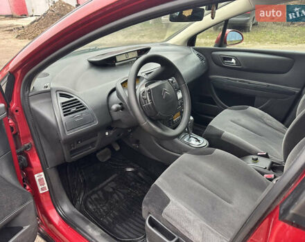 Красный Ситроен С4, объемом двигателя 1.59 л и пробегом 244 тыс. км за 5500 $, фото 29 на Automoto.ua