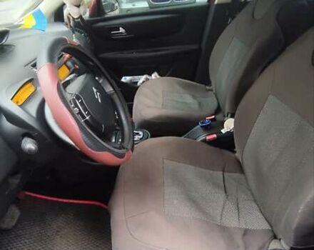 Червоний Сітроен С4, об'ємом двигуна 1.59 л та пробігом 190 тис. км за 3900 $, фото 10 на Automoto.ua