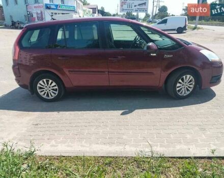 Красный Ситроен С4, объемом двигателя 2 л и пробегом 201 тыс. км за 5800 $, фото 2 на Automoto.ua