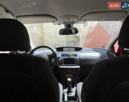 Червоний Сітроен С4, об'ємом двигуна 1.56 л та пробігом 220 тис. км за 5000 $, фото 14 на Automoto.ua