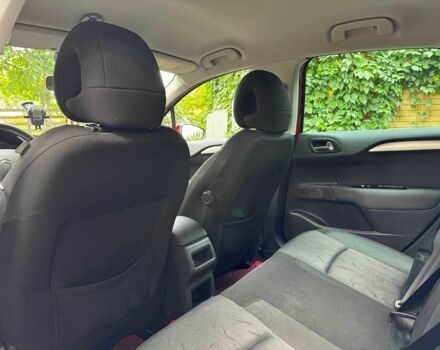 Красный Ситроен С4, объемом двигателя 1.6 л и пробегом 351 тыс. км за 6490 $, фото 22 на Automoto.ua