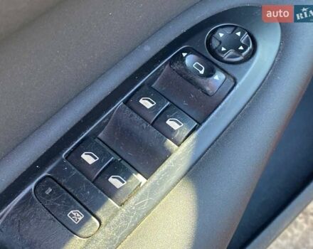 Красный Ситроен С4, объемом двигателя 1.6 л и пробегом 184 тыс. км за 6090 $, фото 18 на Automoto.ua