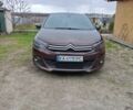 Красный Ситроен С4, объемом двигателя 1.6 л и пробегом 260 тыс. км за 7500 $, фото 1 на Automoto.ua