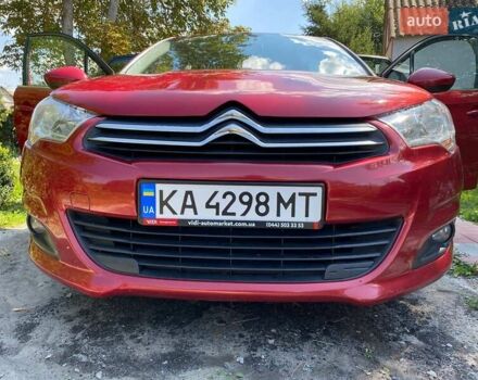 Красный Ситроен С4, объемом двигателя 1.55 л и пробегом 180 тыс. км за 7500 $, фото 1 на Automoto.ua