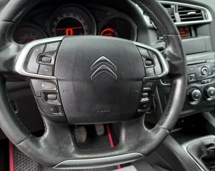 Красный Ситроен С4, объемом двигателя 1.56 л и пробегом 205 тыс. км за 6700 $, фото 8 на Automoto.ua