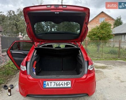 Красный Ситроен С4, объемом двигателя 1.56 л и пробегом 205 тыс. км за 6700 $, фото 6 на Automoto.ua