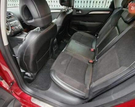 Красный Ситроен С4, объемом двигателя 1.6 л и пробегом 141 тыс. км за 8500 $, фото 9 на Automoto.ua