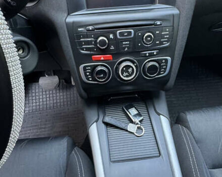 Ситроен С4 2013 в Надворной на Automoto.ua Красный Ситроен С4, объемом двигателя 1.56 л и пробегом 172 тыс. км за 9100 $, фото 16 на Automoto.ua