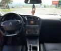 Красный Ситроен С4, объемом двигателя 1.6 л и пробегом 200 тыс. км за 8500 $, фото 1 на Automoto.ua